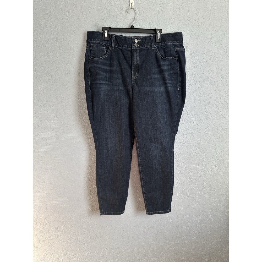 Lane Bryant Size 18 Short Skinny Jeans D6